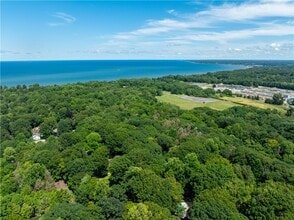 Building Photo - 485 Oakridge Dr
