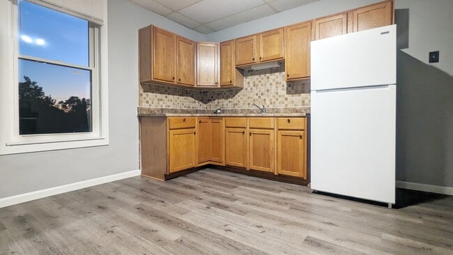 Kitchen - 145 W Benson St