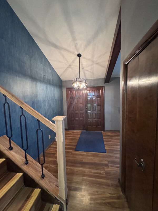 Building Photo - 9611 Acorn Dr