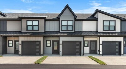 Building Photo - 504 Jonathan Wade Cir