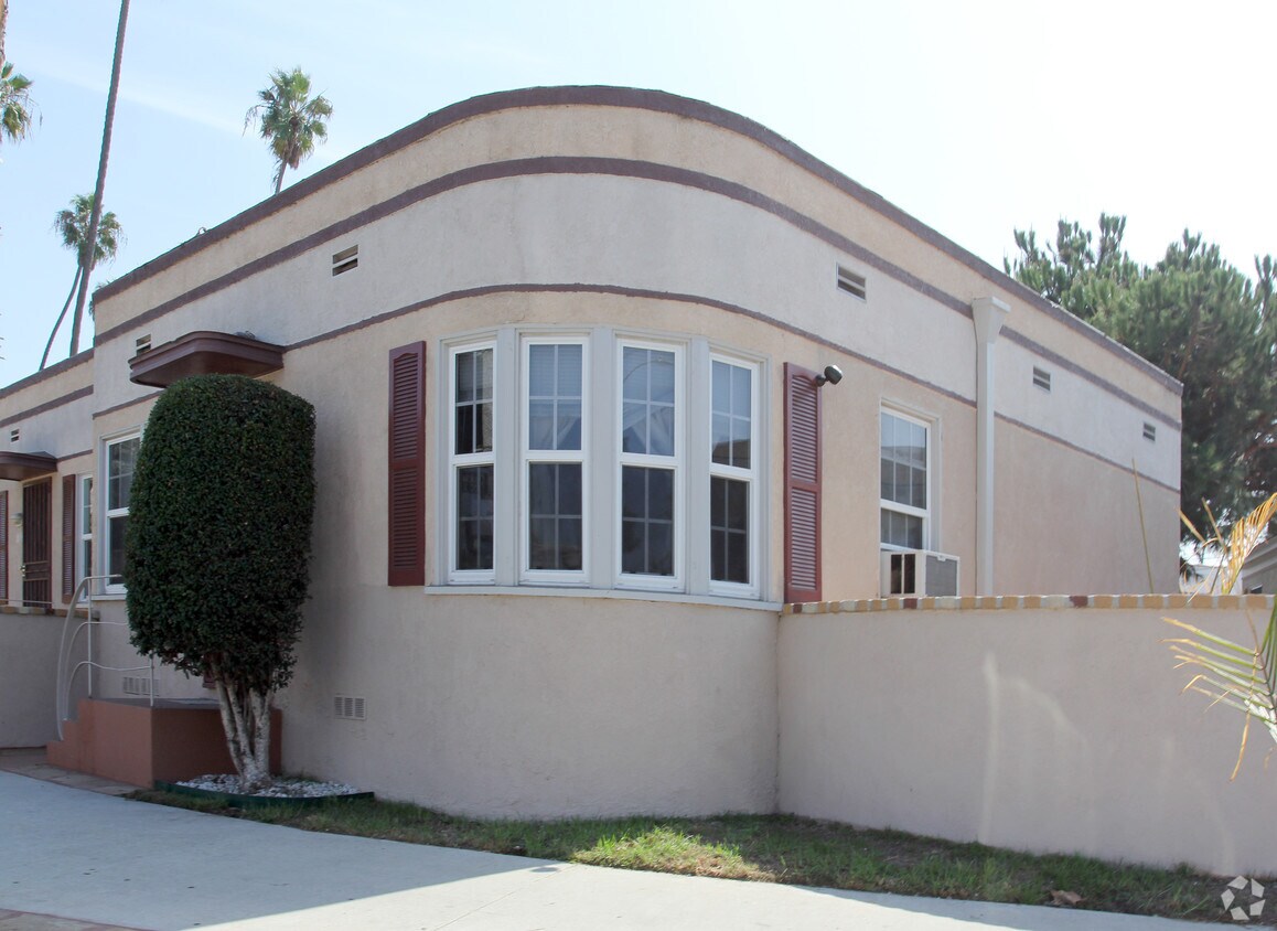 Foto del edificio - 812 Venice Blvd