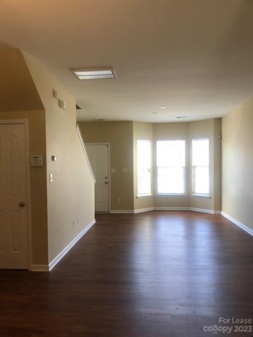 Foto del edificio - 4742 Stoney Branch Dr