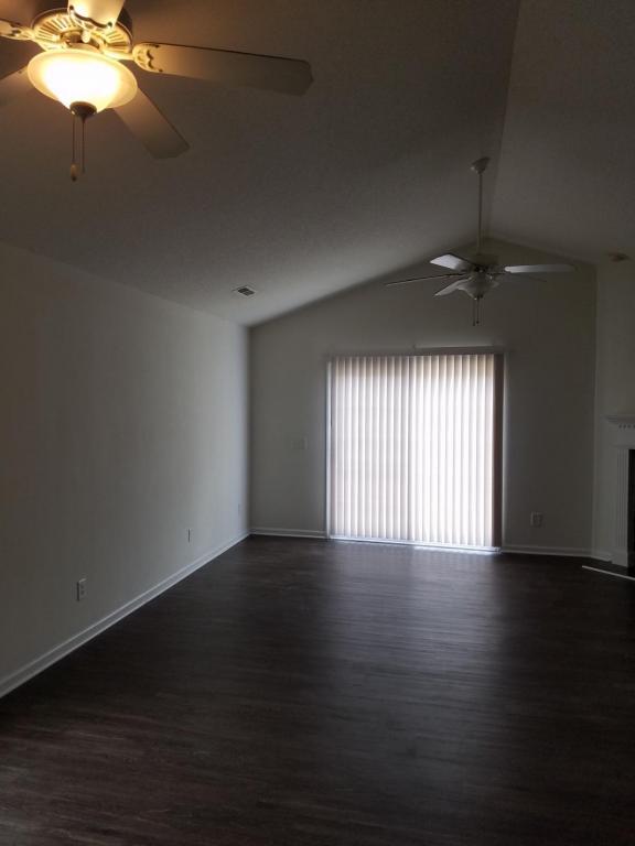 Foto del edificio - 1203 Wyngate Drive