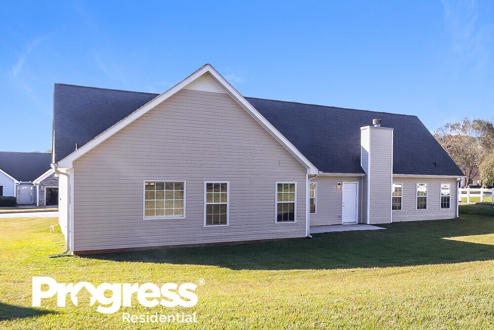 Building Photo - 100 Princeton Ct