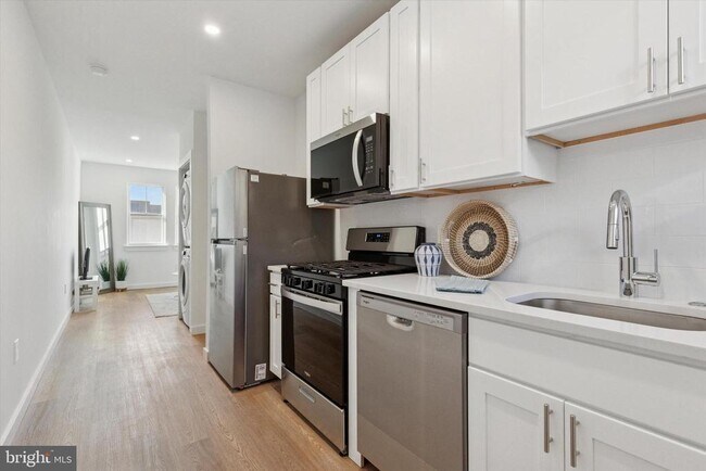 Foto del edificio - 405 York Rd