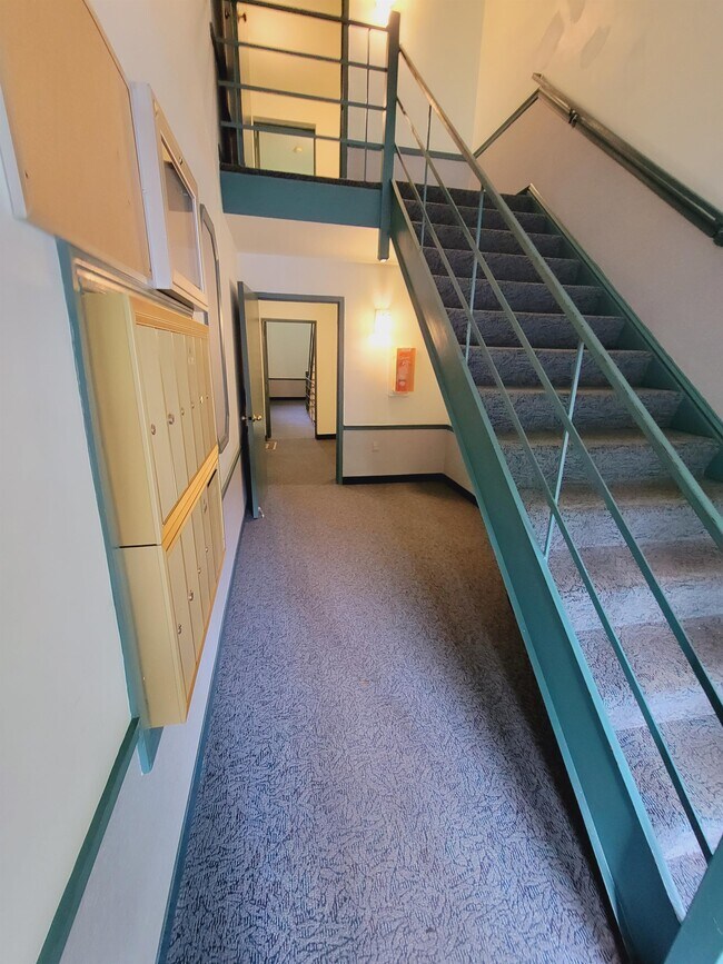 Foto del edificio - 8318 Kingsgate Rd