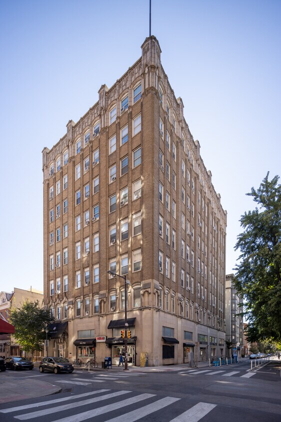 Foto del edificio - Spruce Tower
