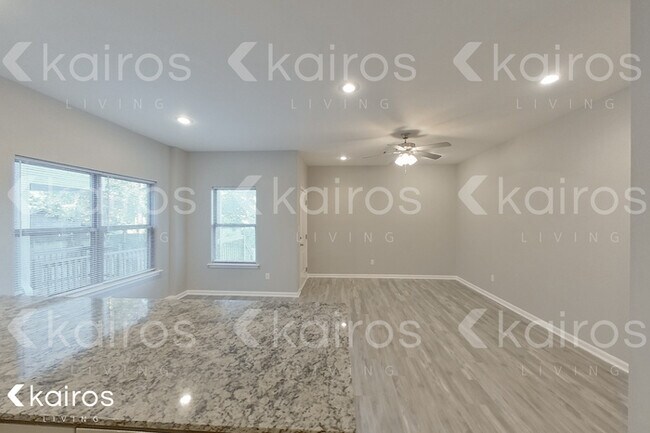 Foto del edificio - 2004 Jr Deputy Rd.