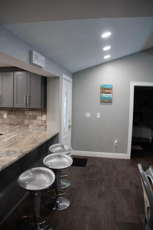 Foto del edificio - 3301 19th Ave W