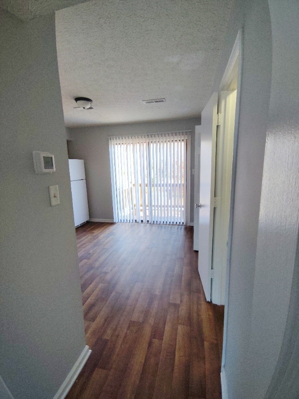 Building Photo - 29 Fonda Dr