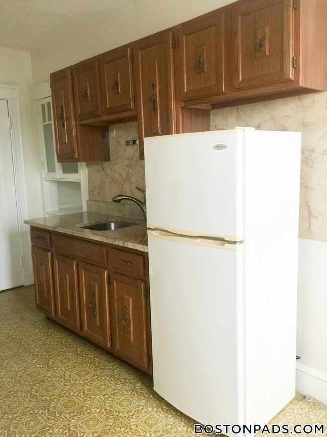 Foto del edificio - 53 Fellsway W