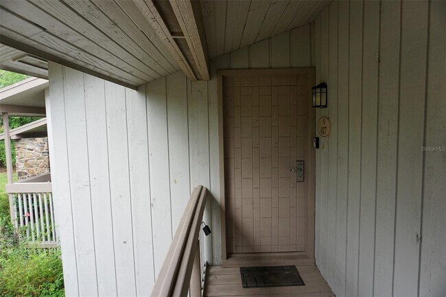 Building Photo - 417 Cypress Dr