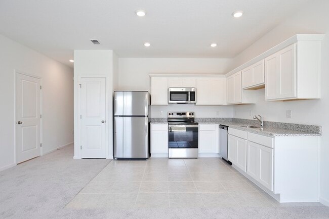 Foto del edificio - Brand New 3/2.5 Modern Townhome with 1 Car...
