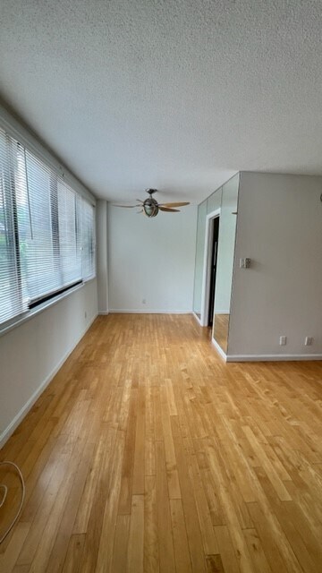 Foto del edificio - 2201 L St NW