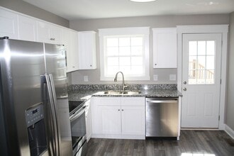 Building Photo - 115 Buster Ln