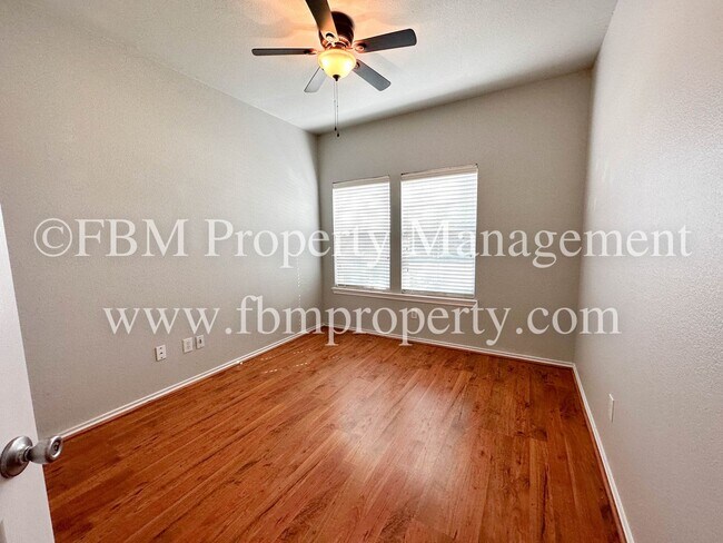 Building Photo - 103 Jennie Marie Cir