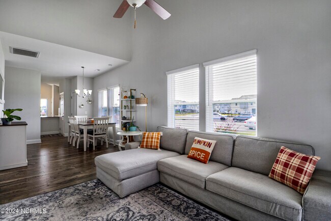 Foto del edificio - 4664 Sugar Bay Ct
