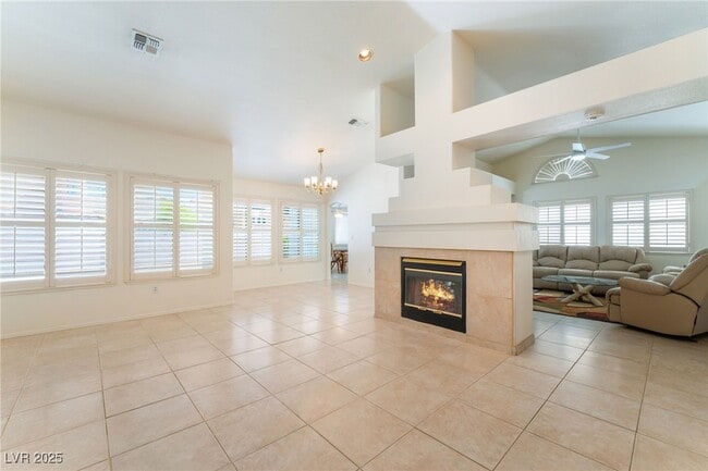 Building Photo - 5124 Appealing Ct