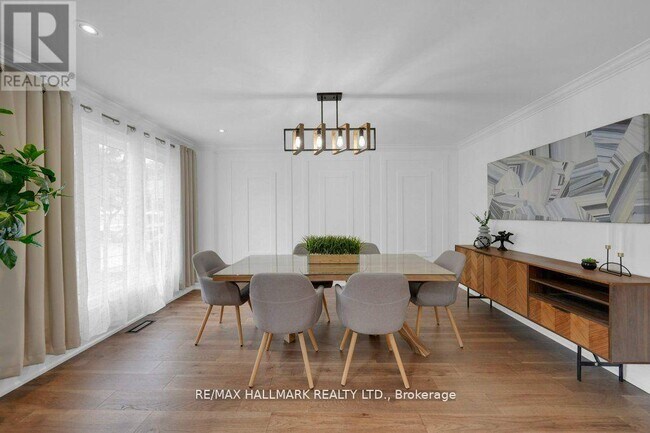 Building Photo - 29 Charnwood Rd