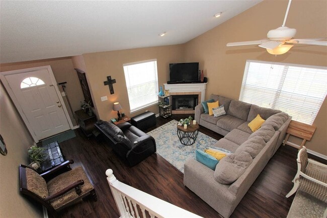 Building Photo - 2518 Golden Park Ln