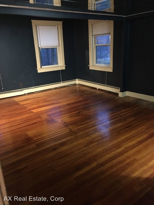 Foto del edificio - 3902 Gomer Ct
