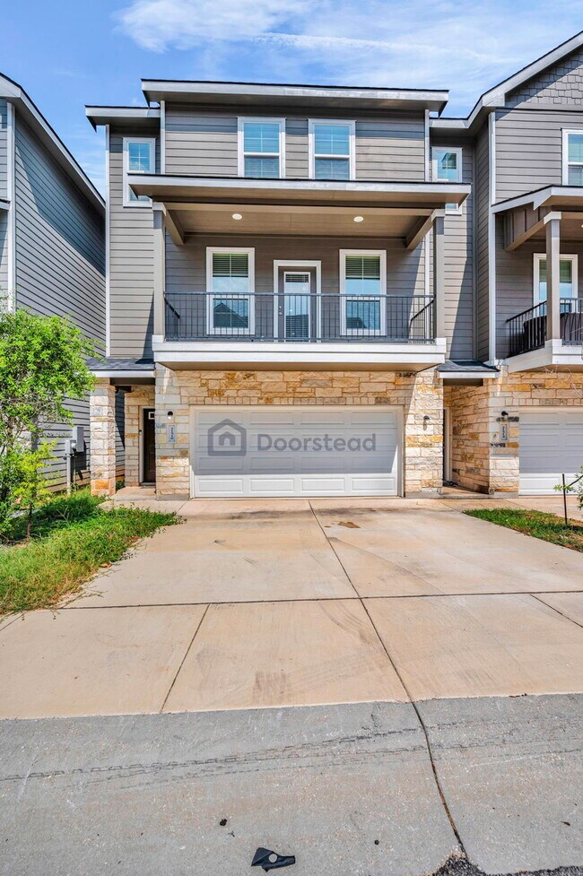 Foto del edificio - 21518 Sir Walter Ln