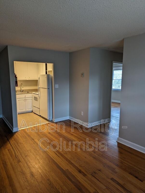 3201 Wilmot Ave Unit Apartment 3, Columbia, SC 29205 Condo for Rent in Columbia, SC