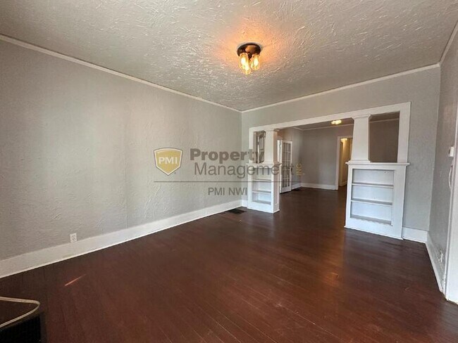 Foto del edificio - 403 Oak St