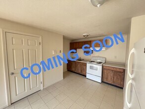 Building Photo - 181 Loudon Rd