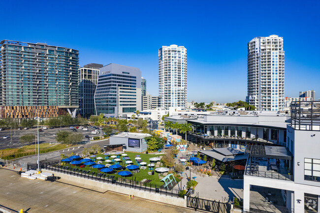 Foto del edificio - Towers of Channelside