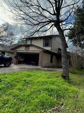 Building Photo - 10710 Arikara River Dr