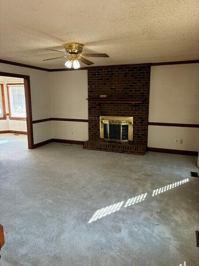 Foto del edificio - 2835 Lancaster Rd NW