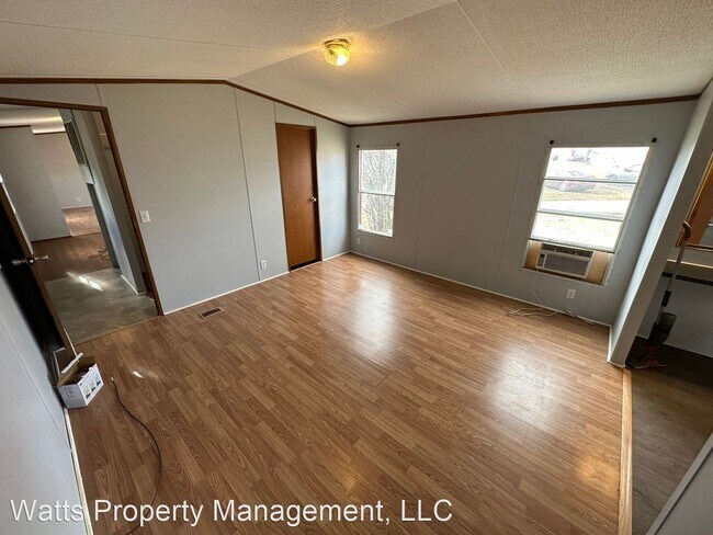 Foto del edificio - 3 br, 2 bath House - 118 Buckingham Lane