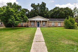 Building Photo - 5963 Mal Dr