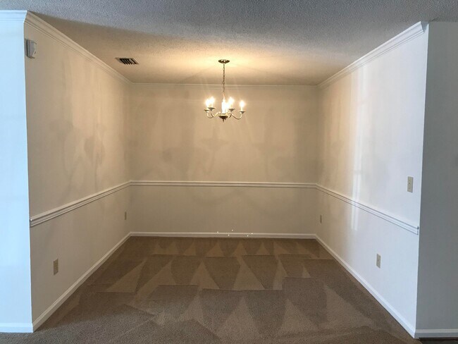 Foto del edificio - 4002 Ditmas Ct