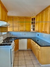 Building Photo - 66 Grant Ave