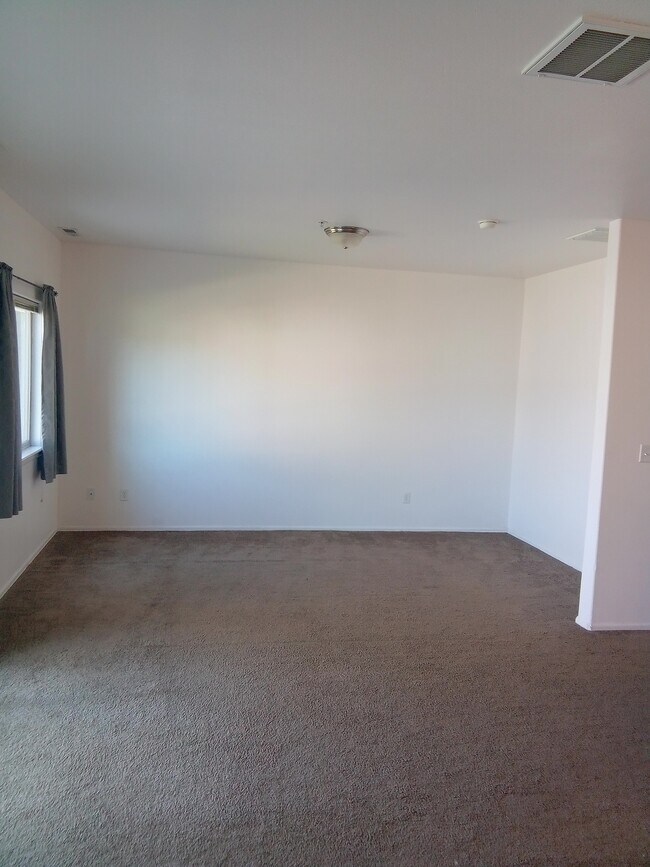 Building Photo - 2474 Orion Way