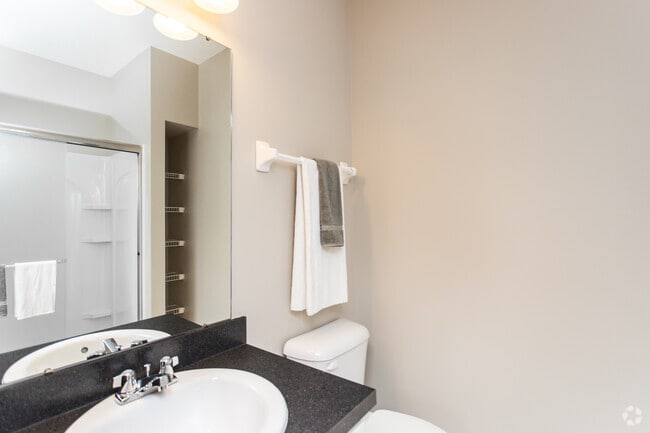 2BR, 2BA - 925 SF - Stansbury Flat - LC Dublin