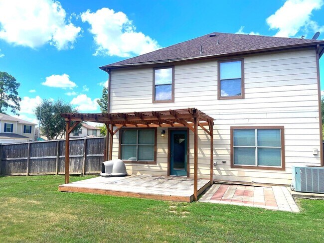 Building Photo - 21206 Shadow River Ln