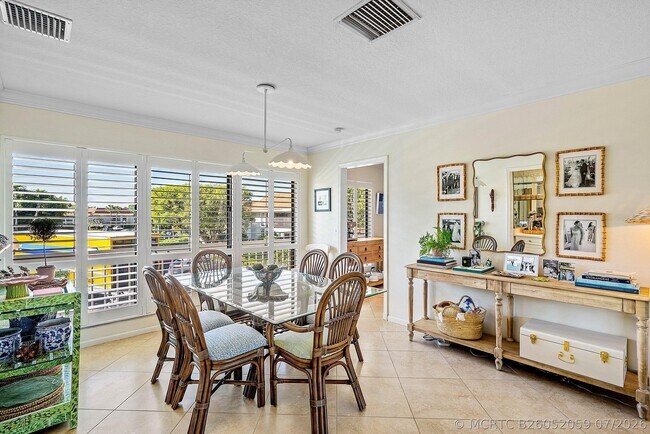 Building Photo - 4595 Kittiwake Ct
