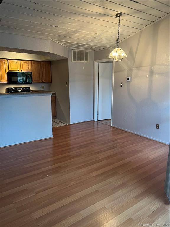 Foto del edificio - 63 Leafwood Ln