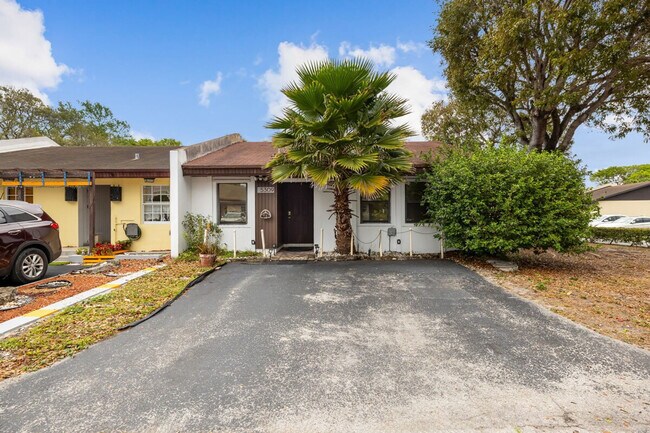 Foto del edificio - 5310 SW 138th Pl