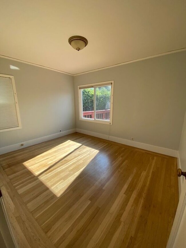 Foto del edificio - 3822 Lyman Rd