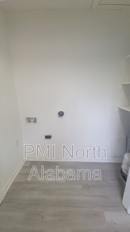 Foto del edificio - 4916 Cotton Row NW
