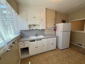 Building Photo - 1631 S 500 E