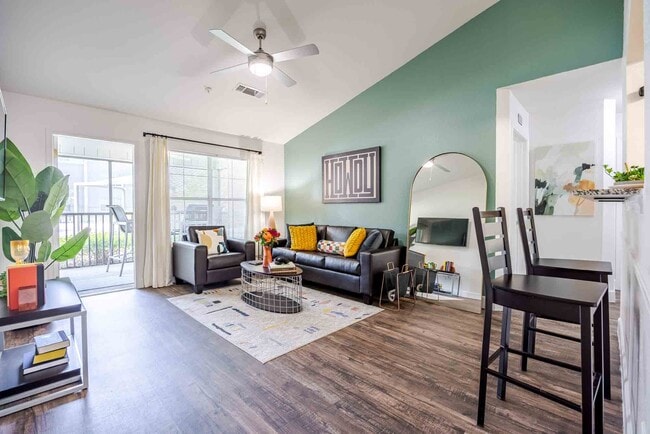 Building Photo - Cabana Beach San Marcos