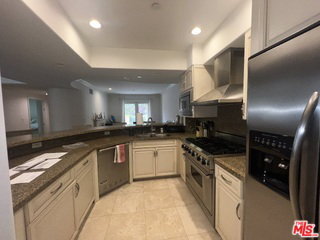 Foto del edificio - 1000 Granville Ave