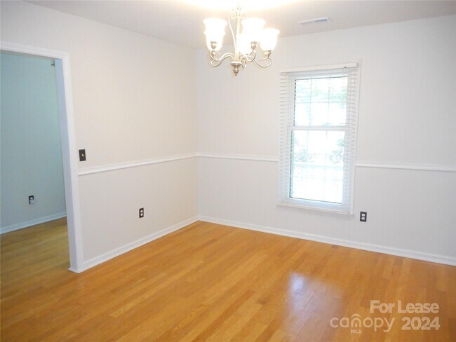 Foto del edificio - 11734 Fernhurst Ln
