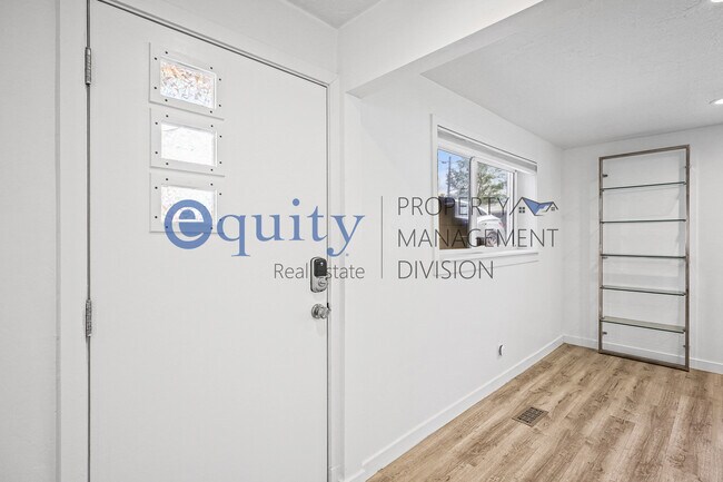 Building Photo - 311-3360 3360 S