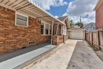 Building Photo - 2421 Arbor St